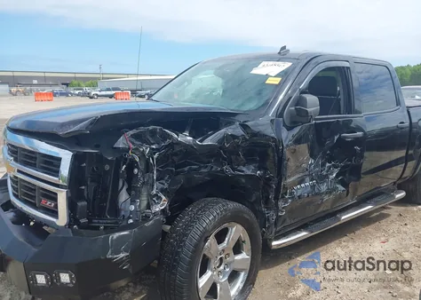 2014 Chevrolet Silverado 1500 2Lt из США, поврежденный, VIN 3GCUKREC9EG204477